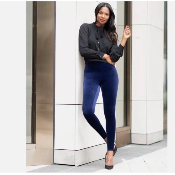 SPANX Women’s Navy Blue Velvet Full Length Leggings EUC size large - Picture 1 of 6